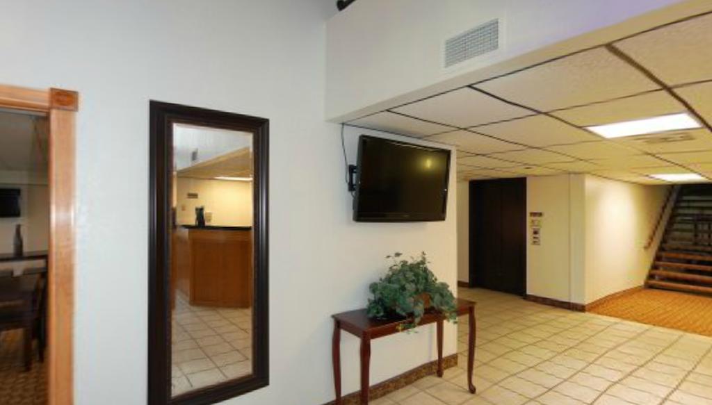 Econo Lodge Kansas City Downtown North Ngoại thất bức ảnh